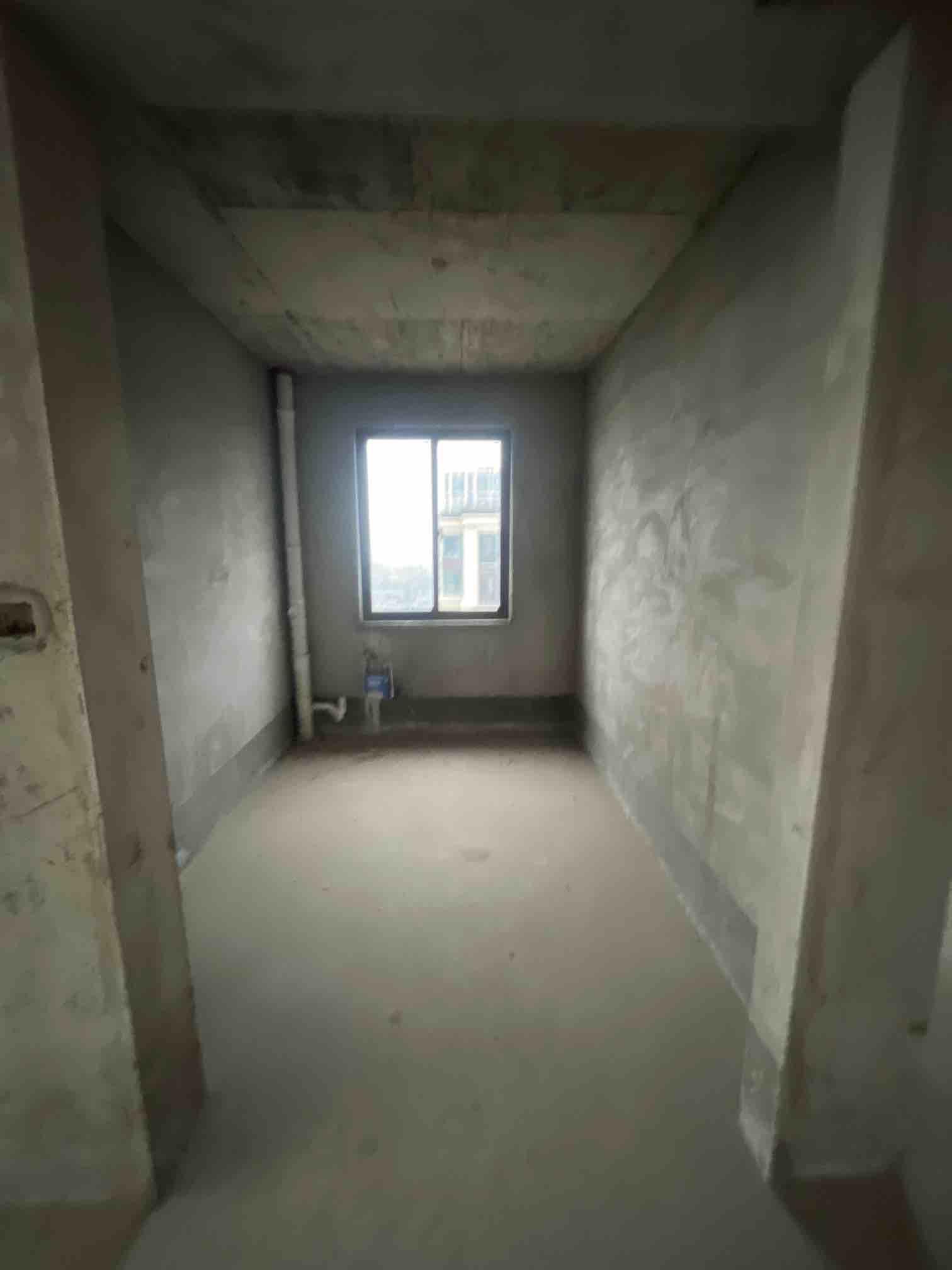 诚心出售，祥生观澜府，江滩公园旁，户型方正，视野超好