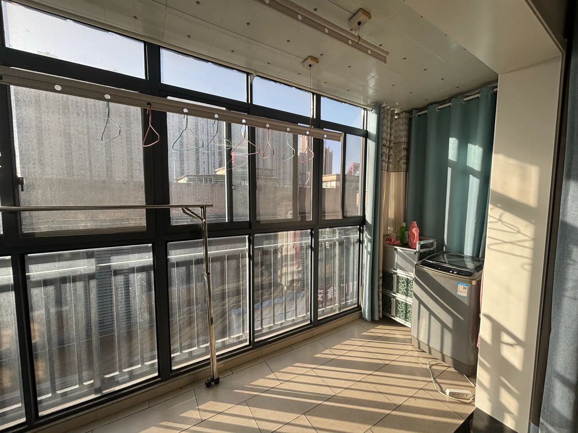 捡漏，步梯三楼，精装大两房，拎包入住总嫁18.8个，证满二