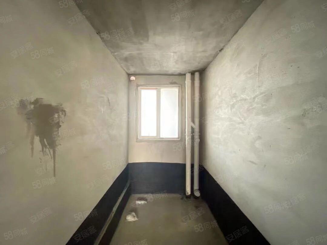 读三中 元泰A区    好楼层