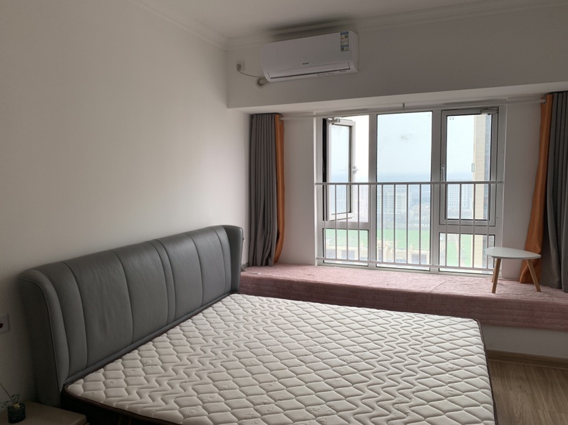 城南，碧桂园，精装三房，好楼层，带家具家电拎包入住！证满二