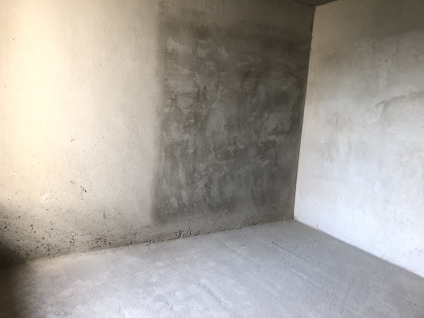 城南电梯房，交通便利，商圈成熟，房东诚心出售