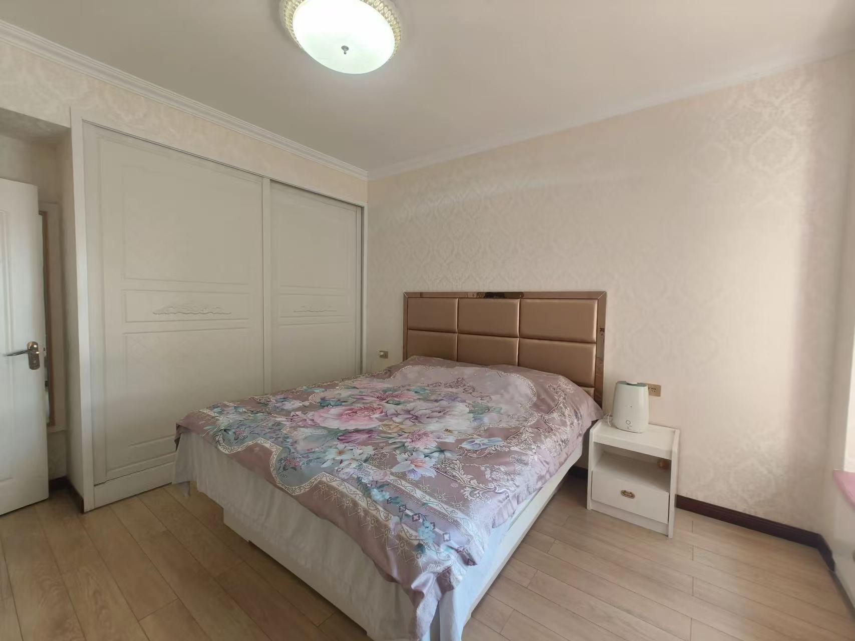 降价了，捡漏，城南，新城一号精装3房2厅，电梯好楼层13楼，证满二