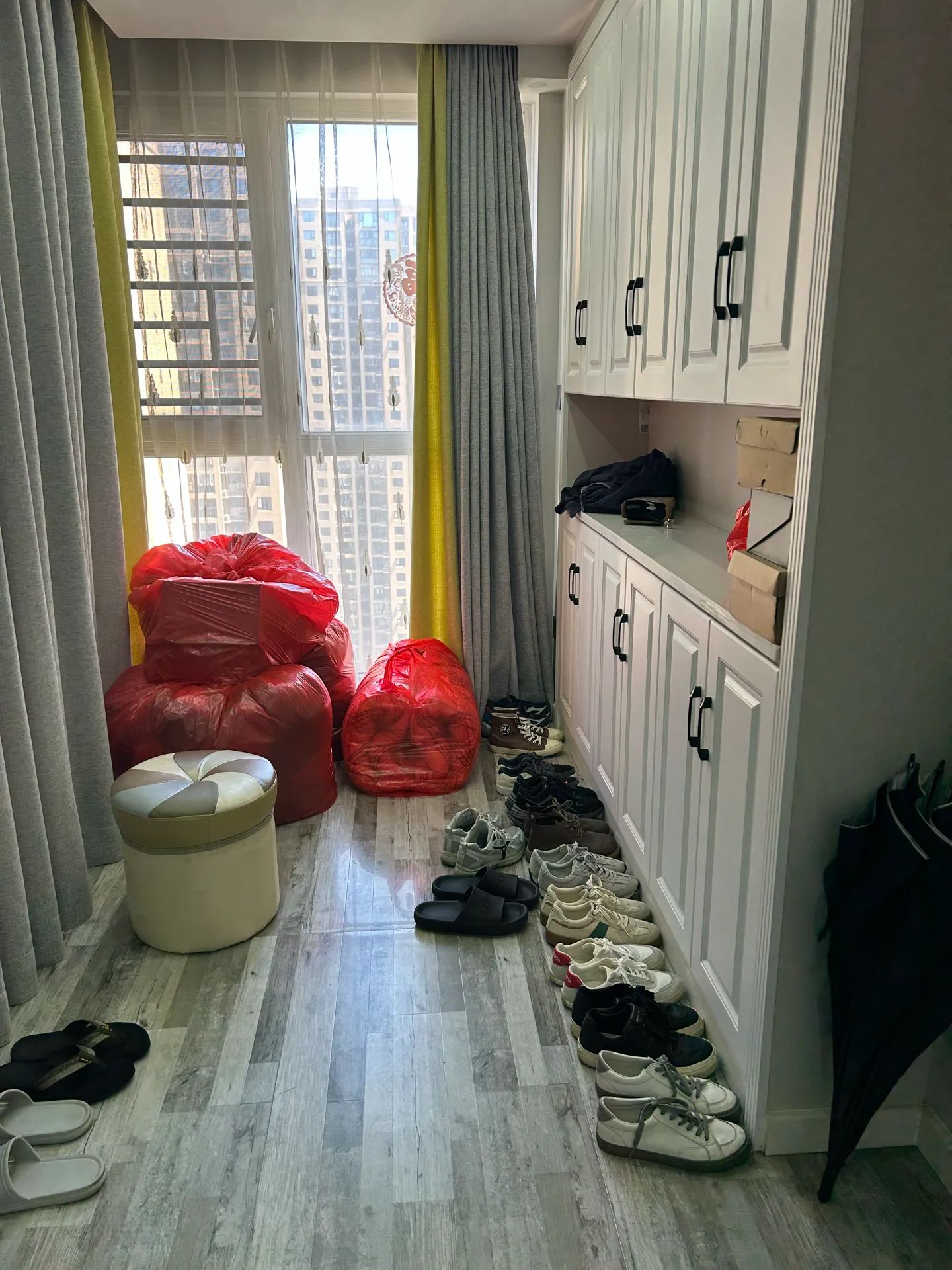 城西，满庭春，精装3房，证满二，好楼层，拎包入住，50.8万一口价