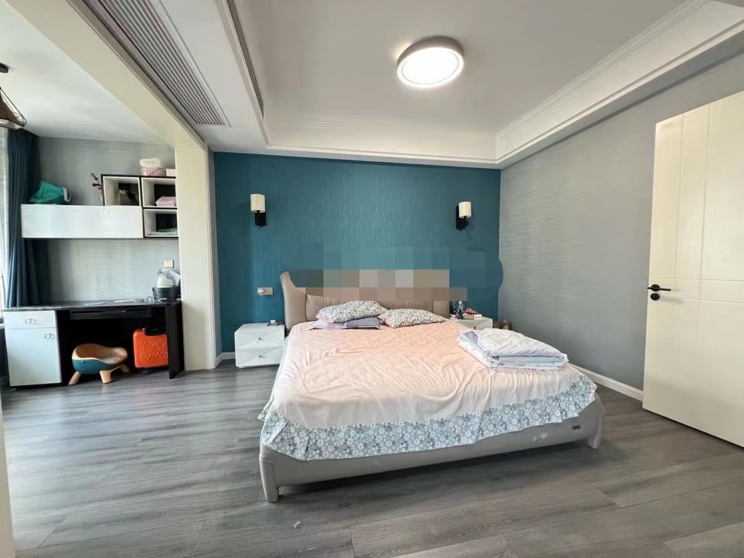 144，和合国际五期，大平层，精装三房，电梯好楼层，单价5700，证满二，全屋品牌家电家具，中央空调