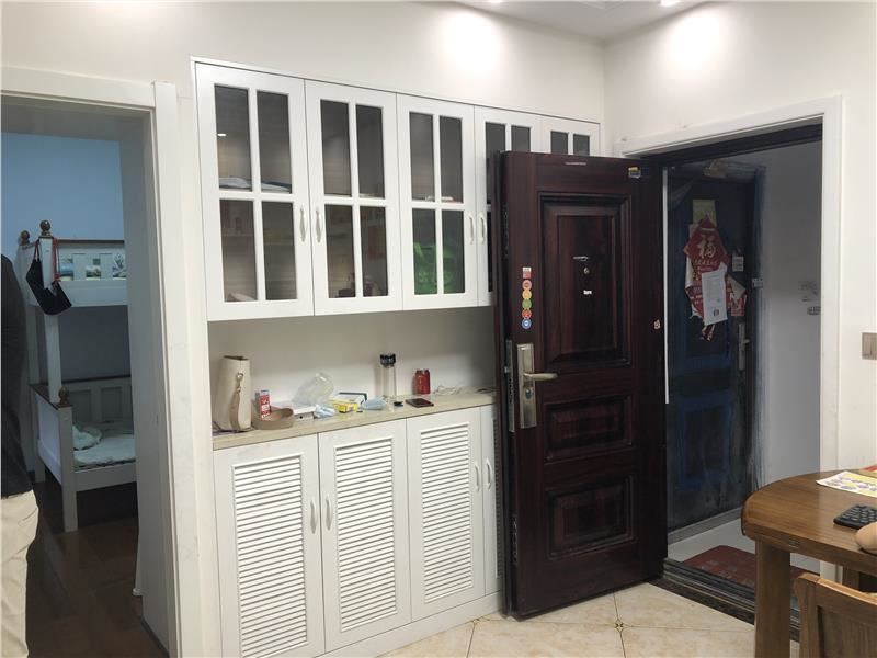 急售元泰未来城 新三中二小带装修家具家电卖个毛坯价