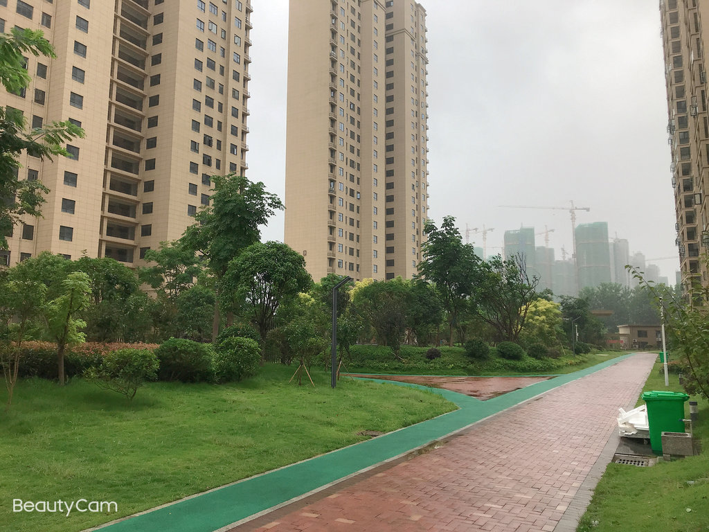 沔阳清华园复式一二楼小区环境好二中门口看房方便可做6房4厅4卫