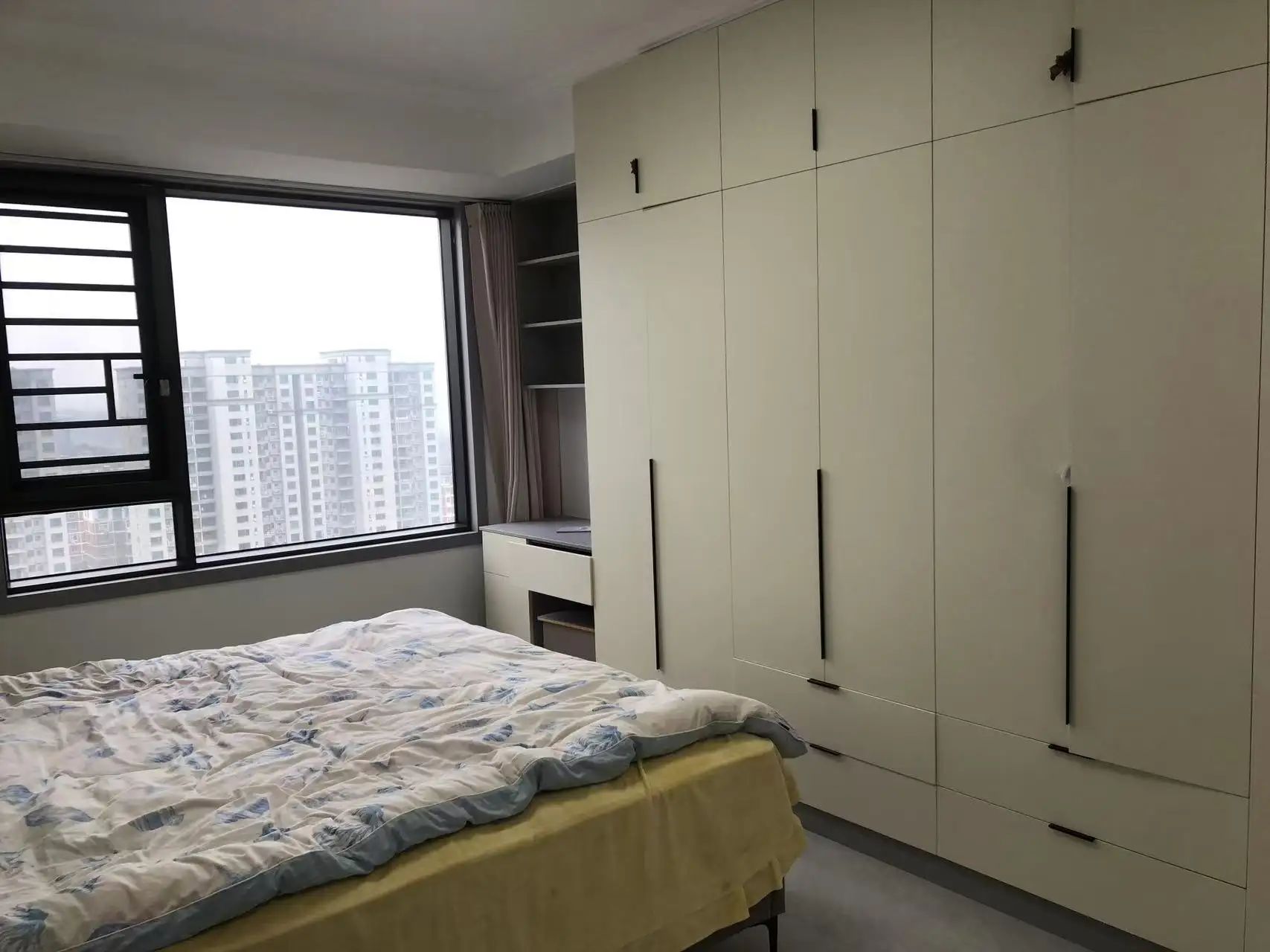 城南，吾悦广场，精装三房，电梯中层，业主自装，基本没住