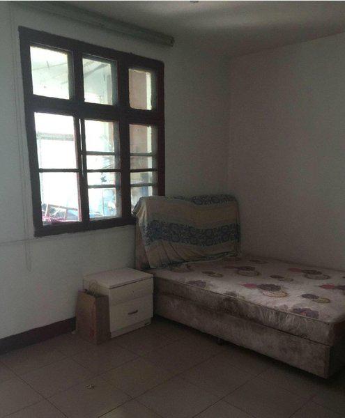 交通路实验  两房，陪读不错选择