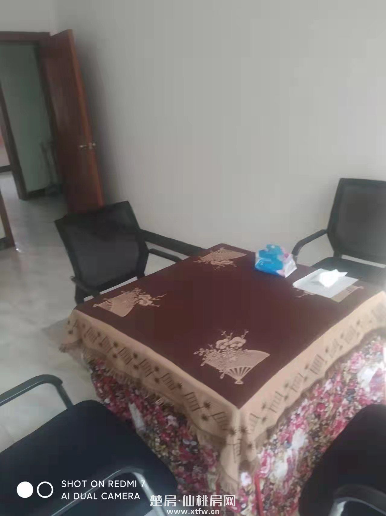 仙源中学旁小南小区三层私房诚心出售