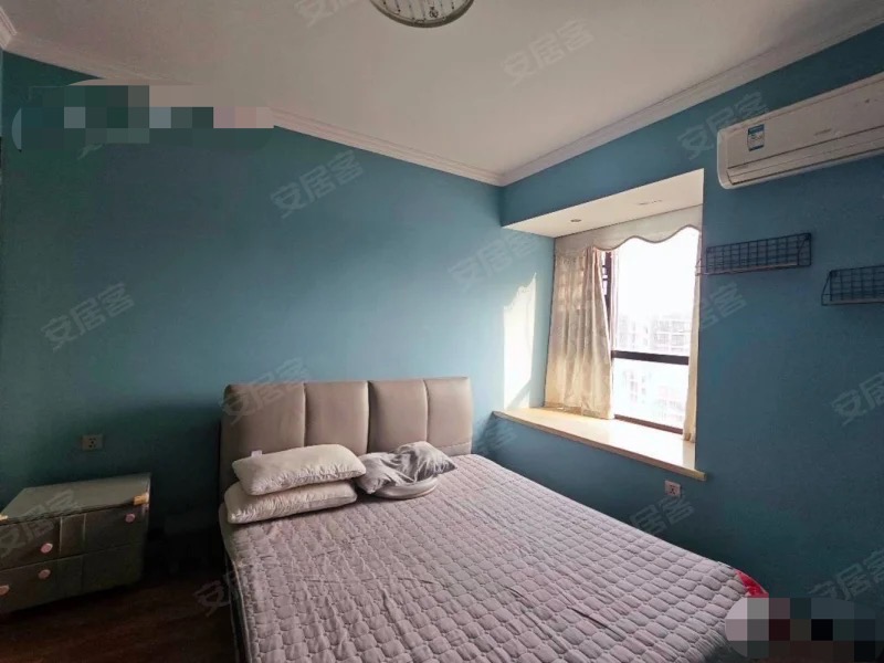 365，亏本急售，元泰三中旁，精装2房2卫，中间楼层11楼，月供2000入住，以租养贷，书包房，