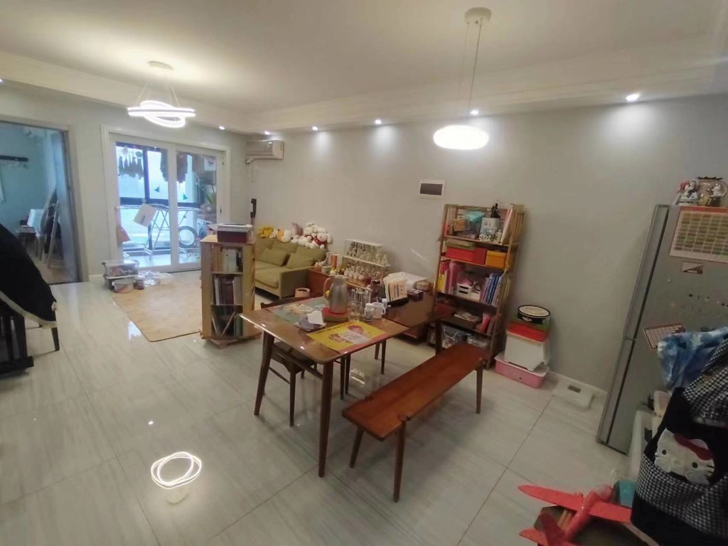 新三中旁元泰未来城精装大两房电梯高层适合出租自住照顾小孩