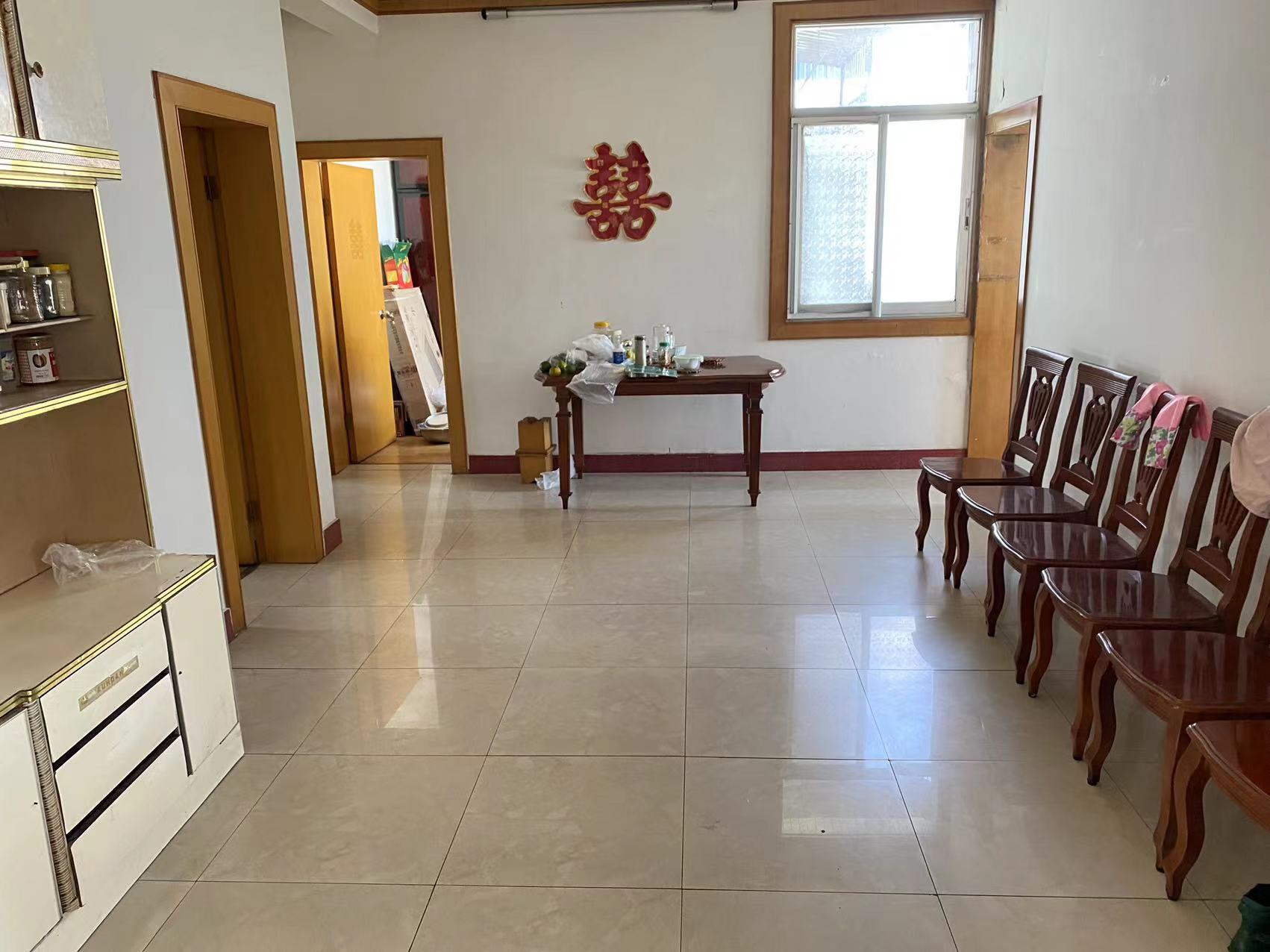 沔中宿舍 精装大三房 周边配套设施齐全 业主诚心出售