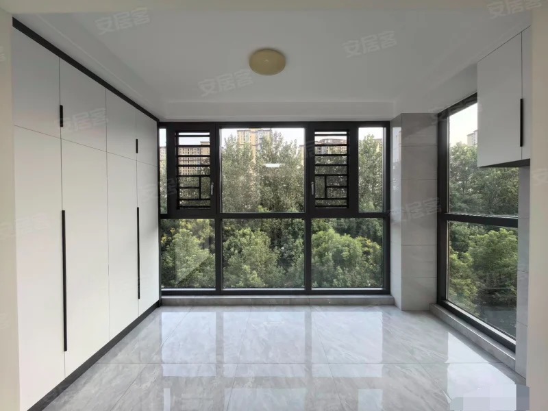 降价了，城南，新城一号，电梯小高层，好楼层，南北通透，双阳台，全新装修，