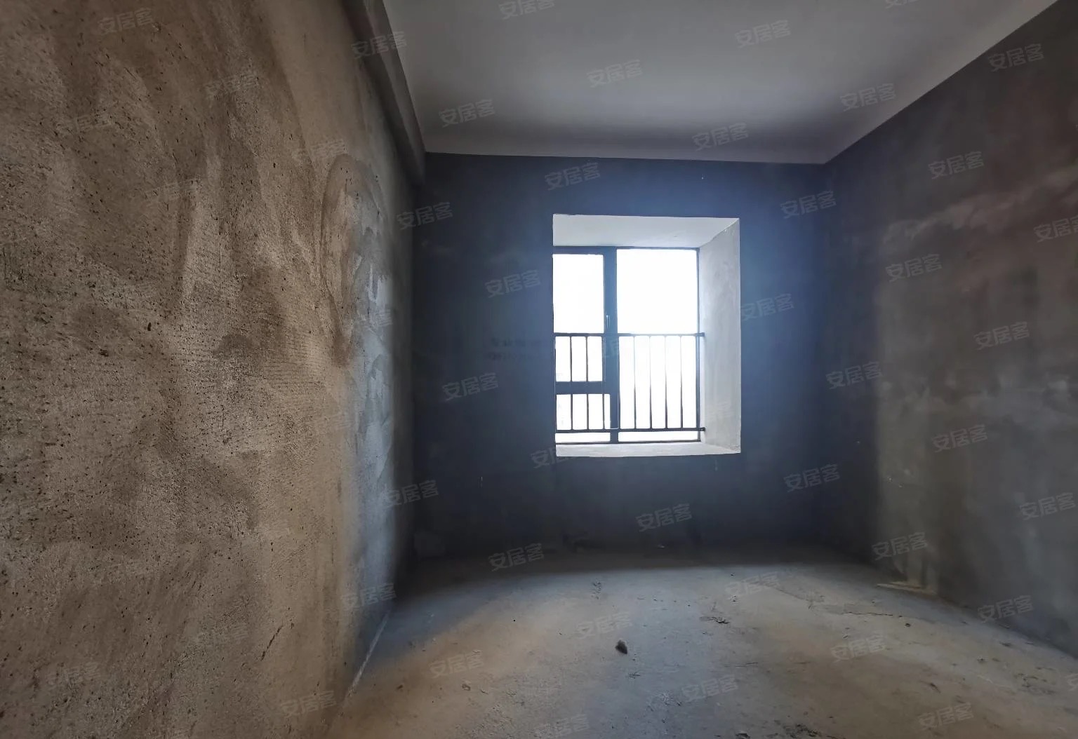 新二中旁，翡冷翠边户，南北双阳台，人车分流，证满二