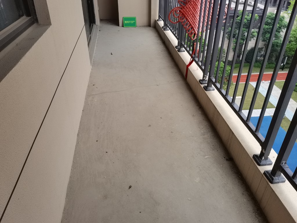 祥生观澜府毛坯大三房中间好楼层采光好视野开阔小区环境好