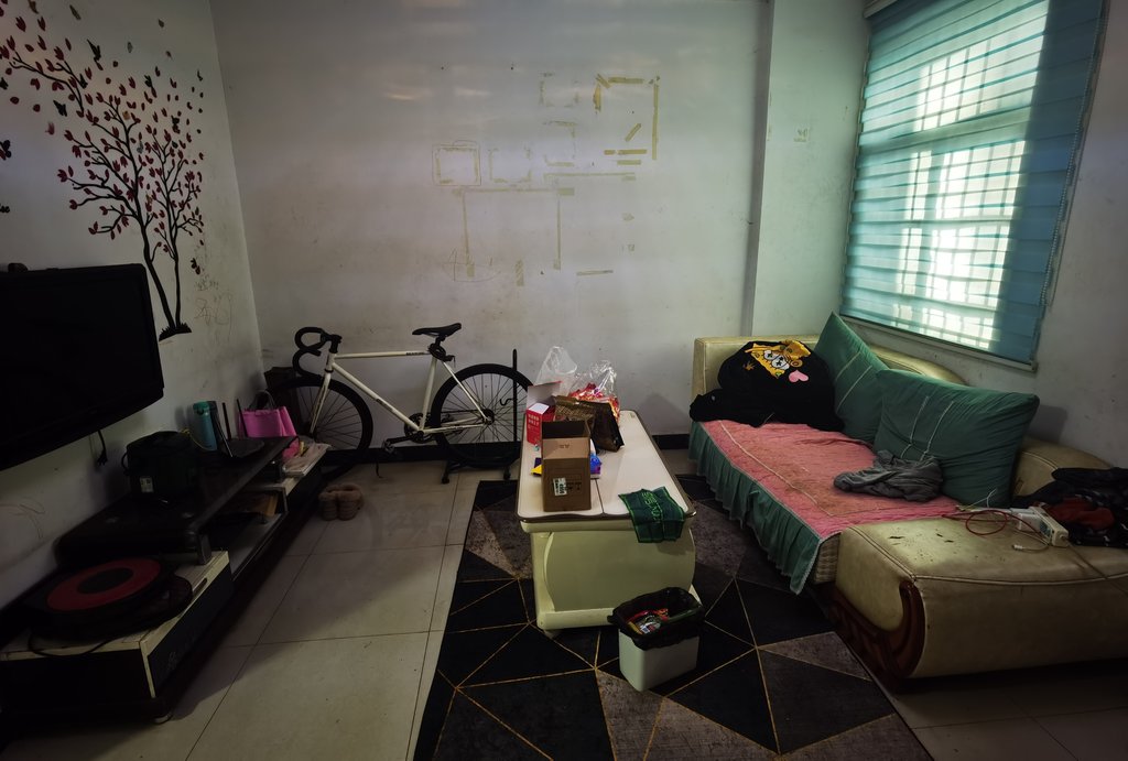 江汉星城 城南步梯两房  带装修  2楼 好楼层  沔街大酒店后面