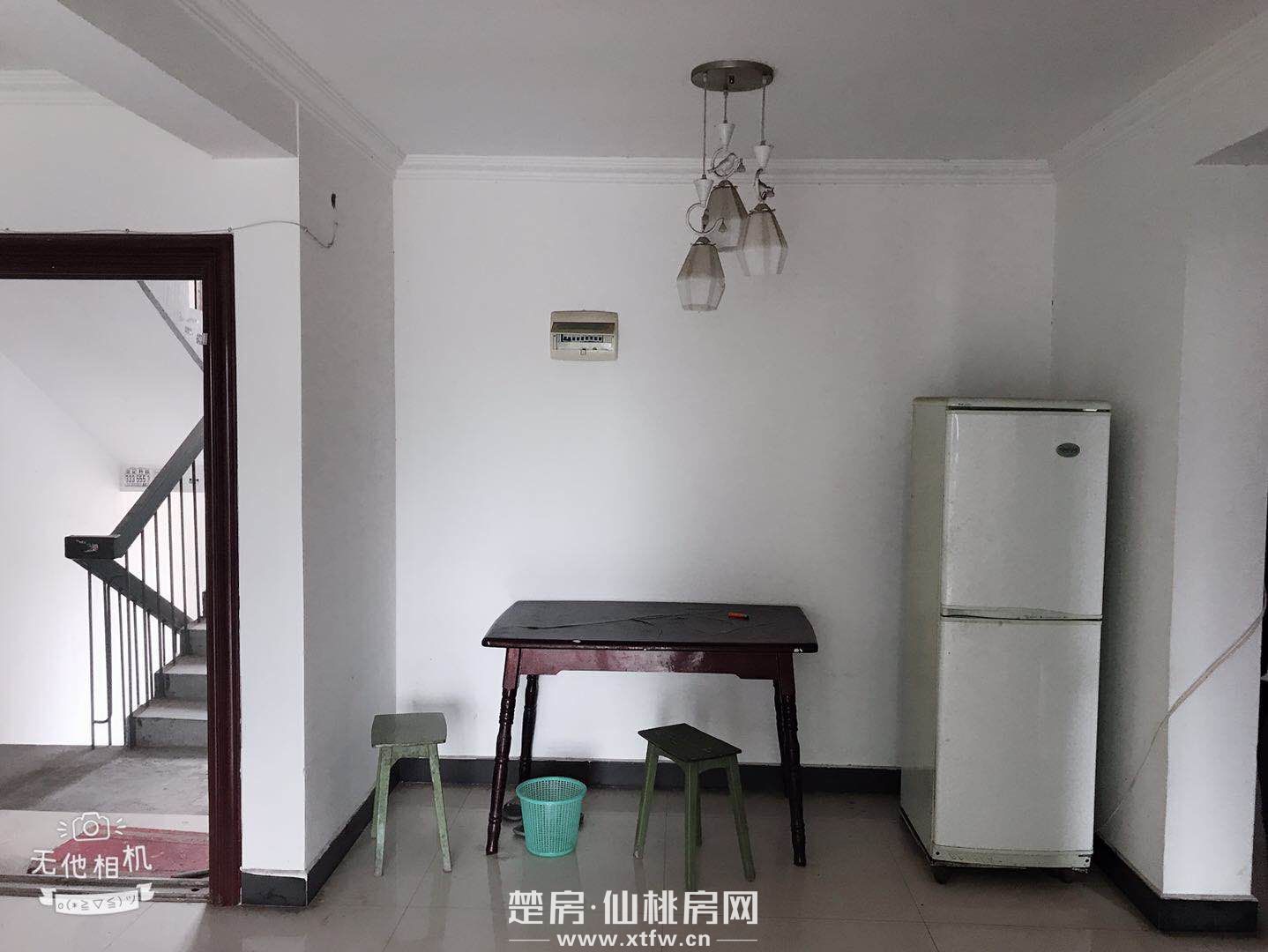 杜湖小区精装私房