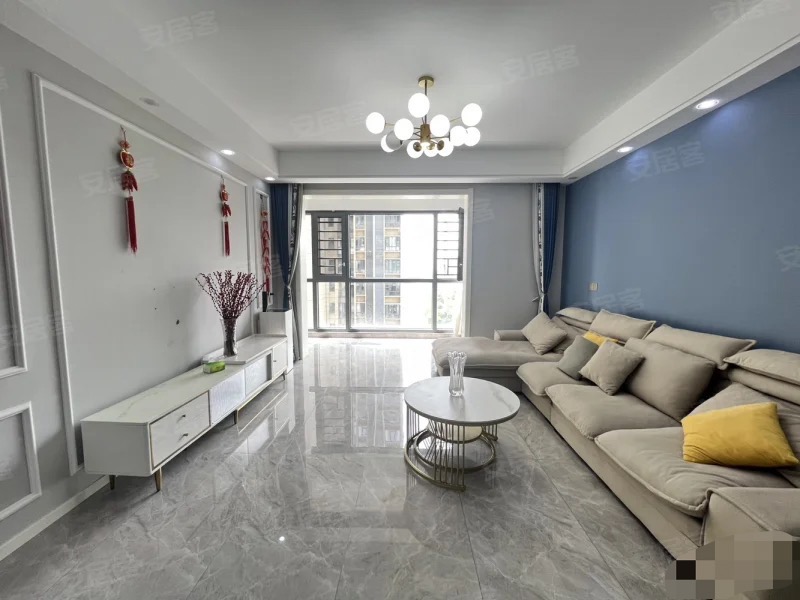 128，降价8万， 秒售房源 ，元泰未来城 C区，湖景房全新装修 基本未住，大阳台， 精装三房，中间楼层