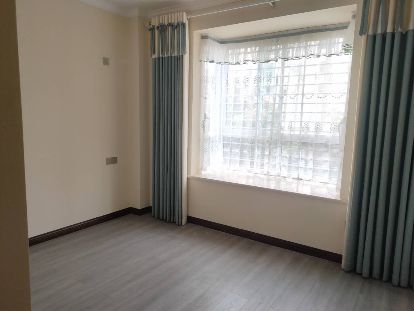 和园公馆精装三房全新未住全屋品牌订制业主诚意出售