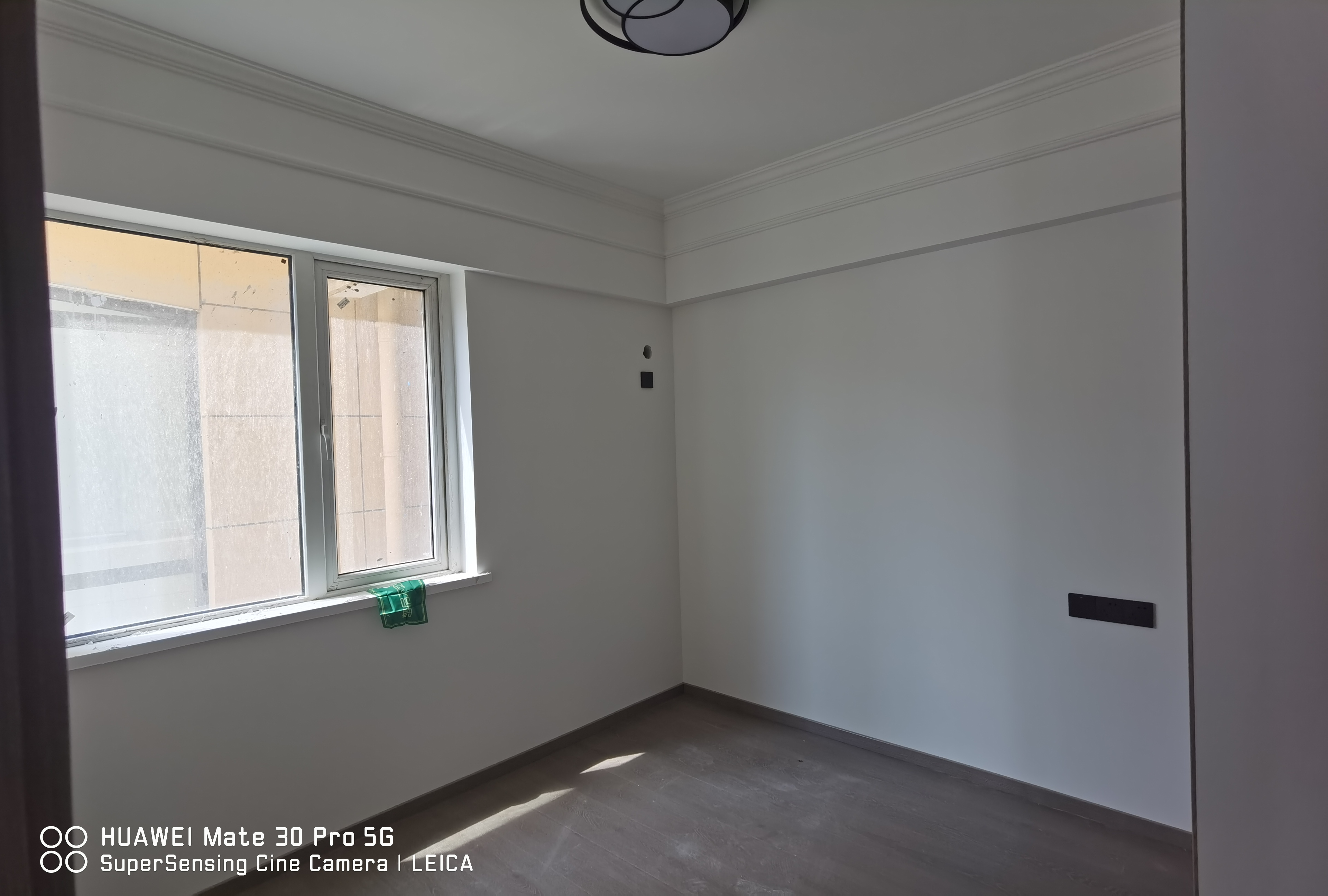 森林国际精装两房看房方便房东诚意出售