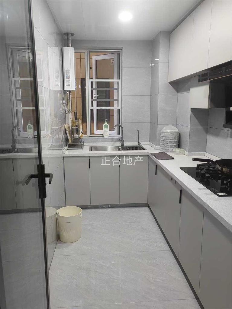 赞版子！森林国际书包房！业主就结了个婚！