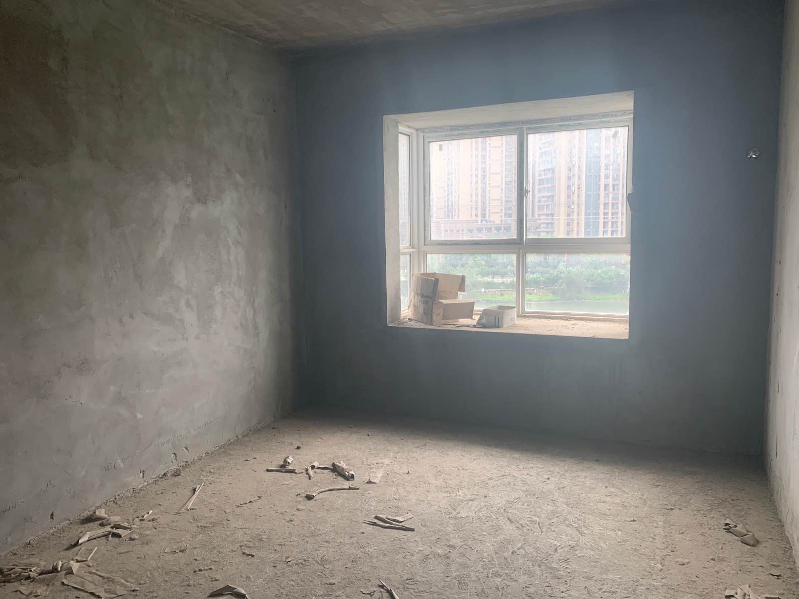 城南城市丽景，价格美丽，单价低，霞好到位滴位置