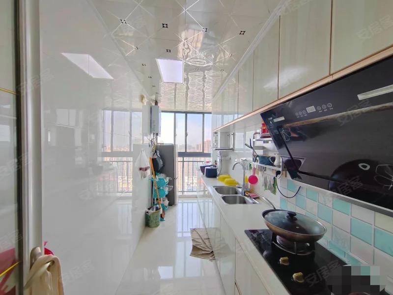 381，急售，新妇幼对面，鸿升现代城，边户，电梯好楼层，南北通透，满五