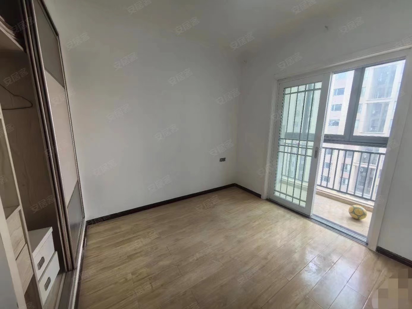 83，房东降价5万‼️‼️,城南元泰，5280精装价，元泰新三中，好楼层，手慢无，速度约