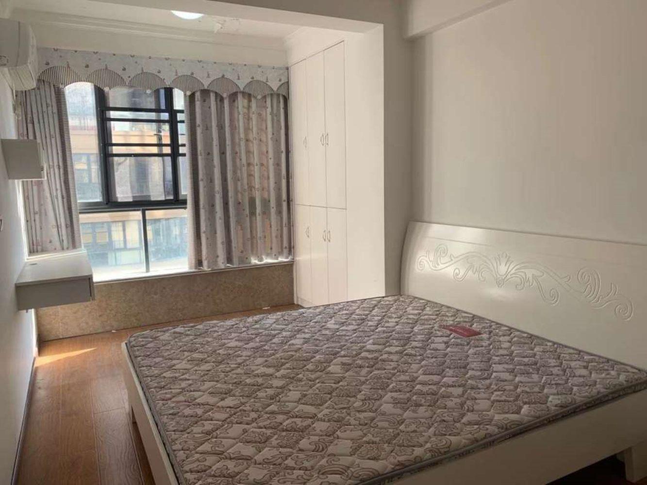 精致3室2厅2卫1阳台，小户型，大生活