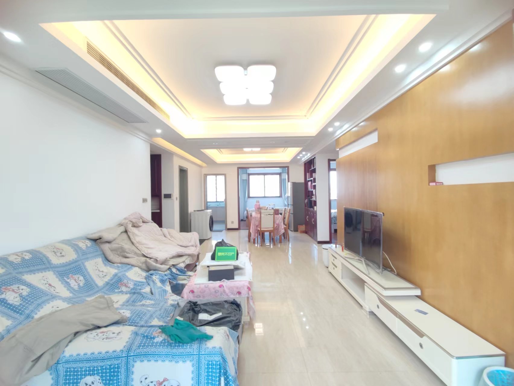 御台公馆精装修边户中间楼层证满年看房方便