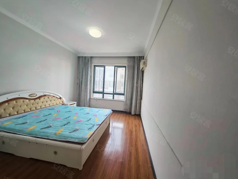 急售，德政金园爱丽舍，满二采光好，三开间朝南，家具家电全送，拎包入住