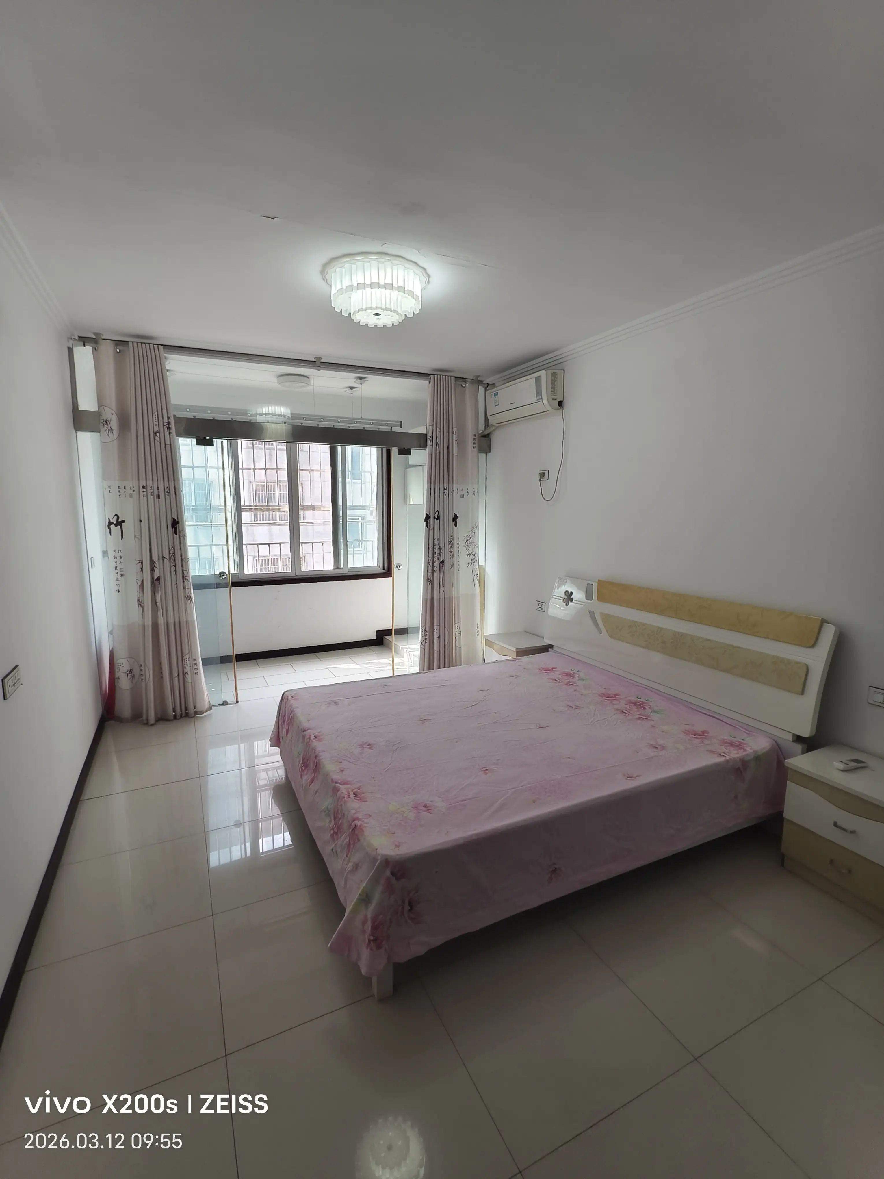 亏本捡漏，实小旁，步梯中间楼层，精装三房，证满二，诚心出售