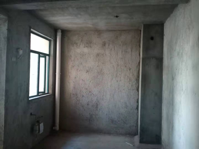 新城一号2期，交通便利，商圈成熟，业主诚心出售，全款 