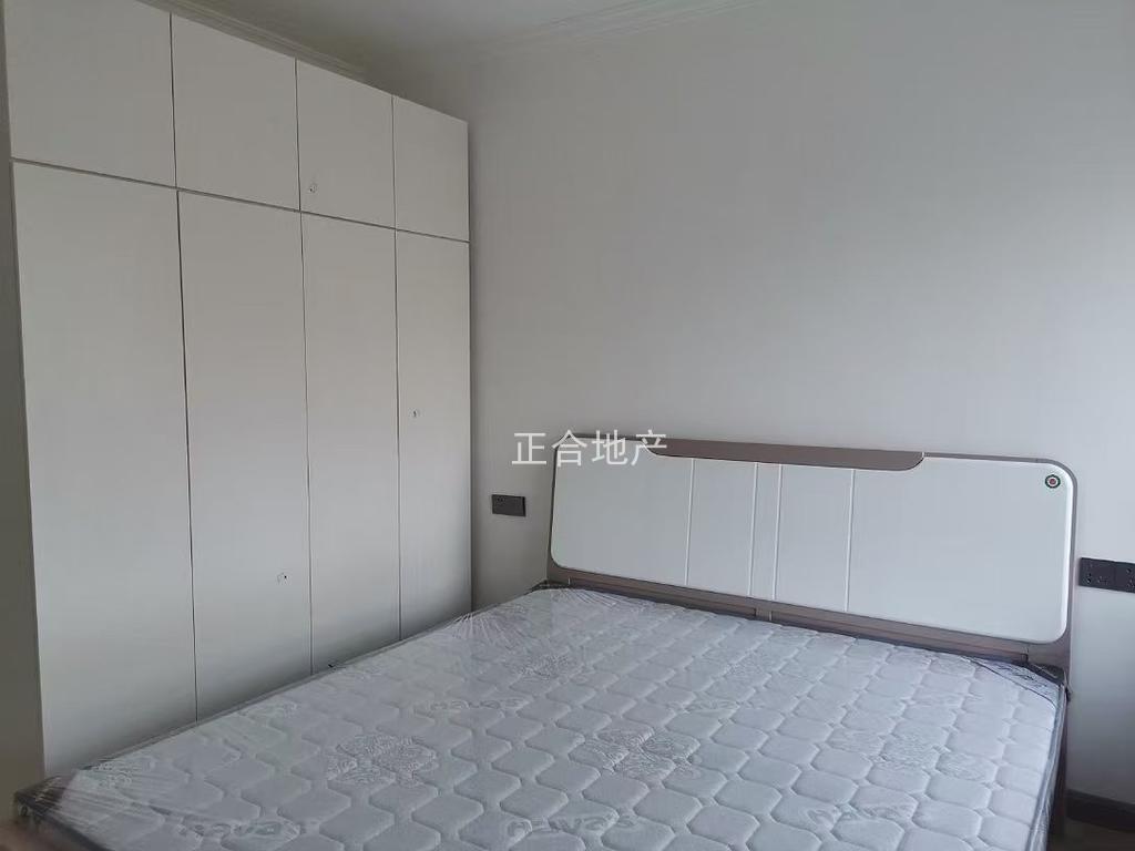 城市丽景精装三房好采光满二