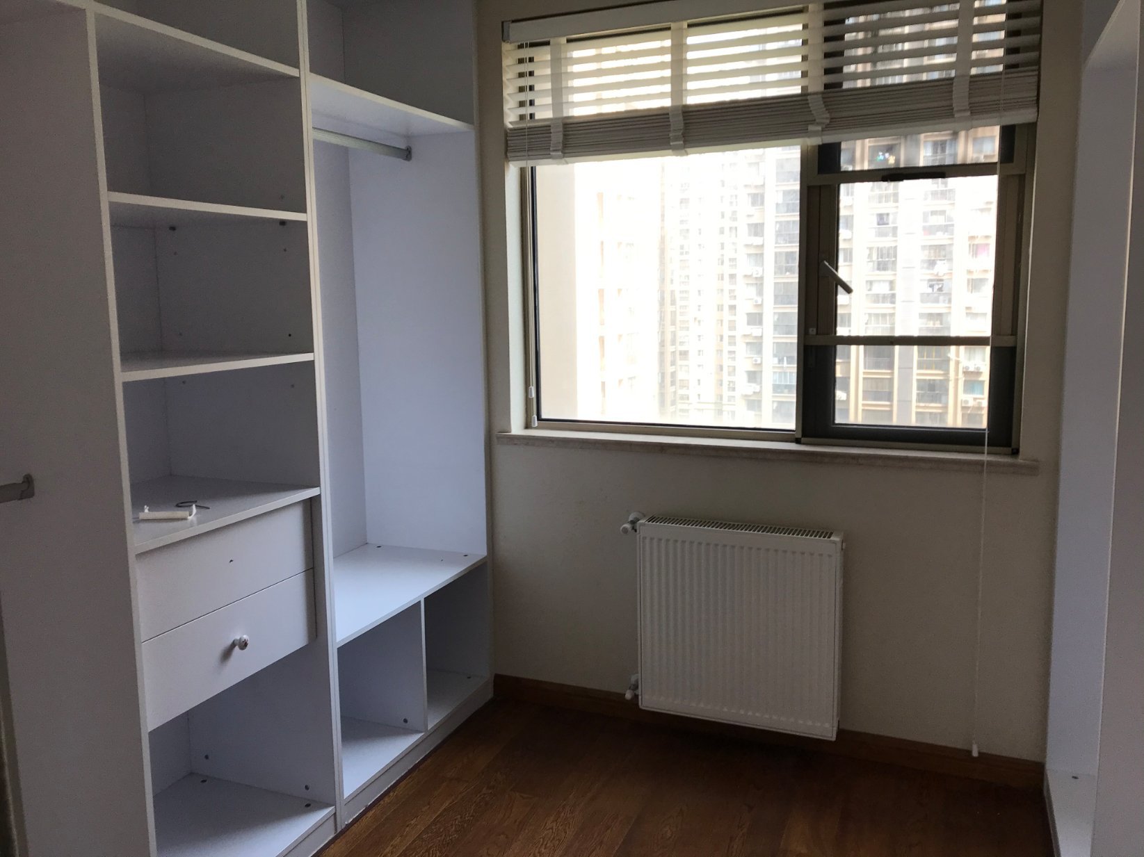 城西大盘锦绣江山豪装三房，好楼层，满二