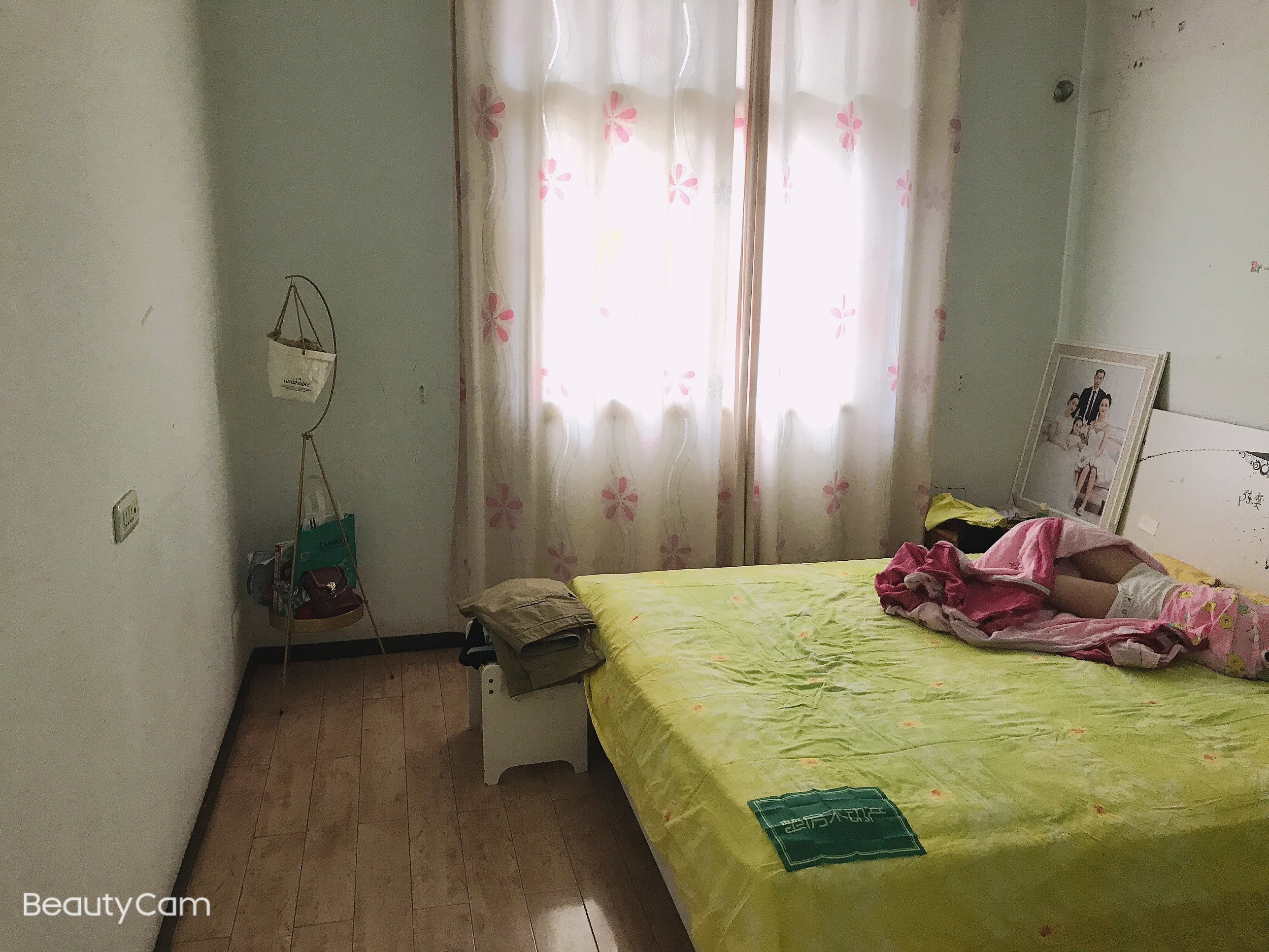 旺福园交通路商城附近精装三房好楼层拎包入住诚意出售