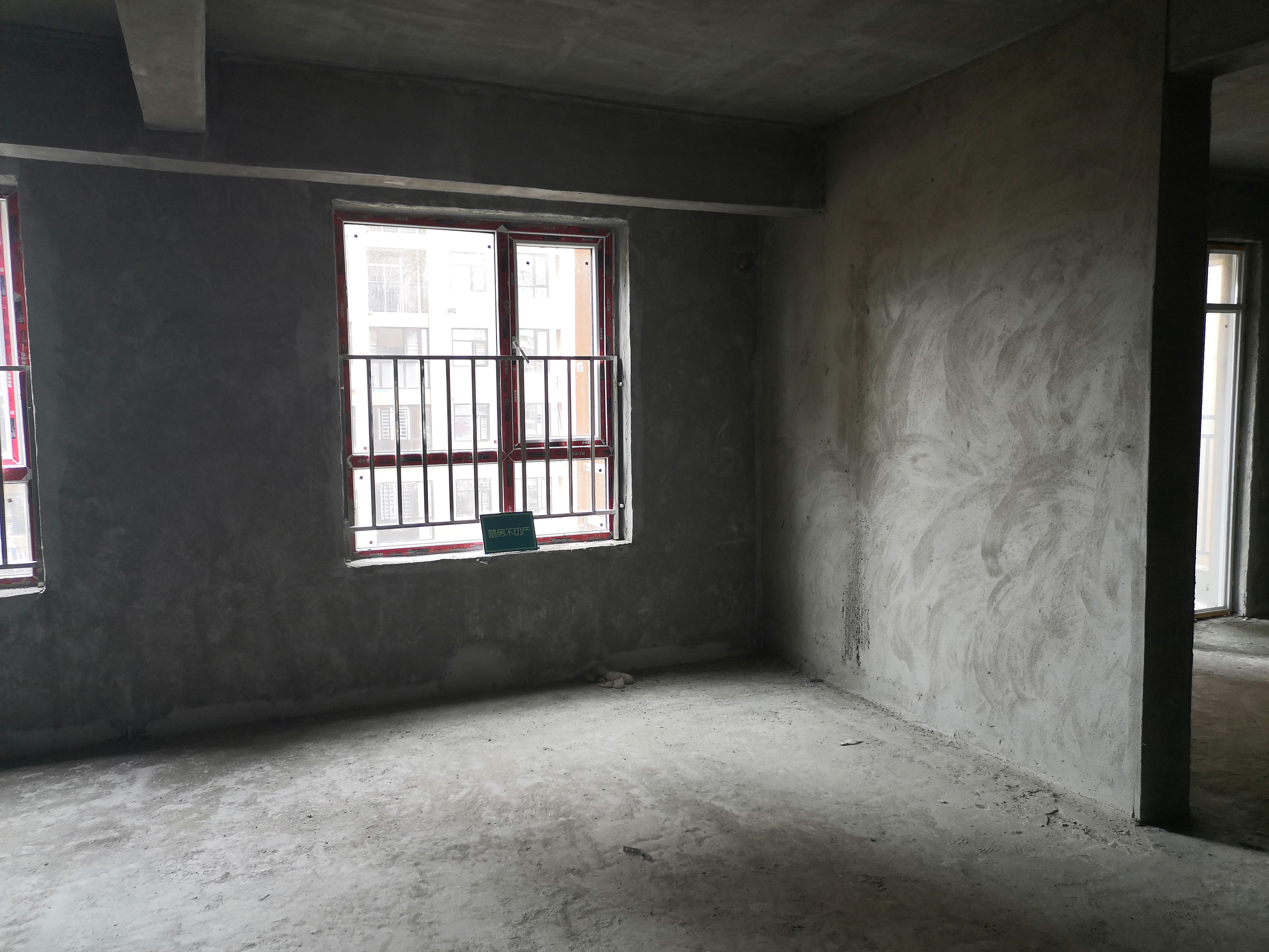 城南沔阳公馆中间楼层三室两卫有钥匙 看房