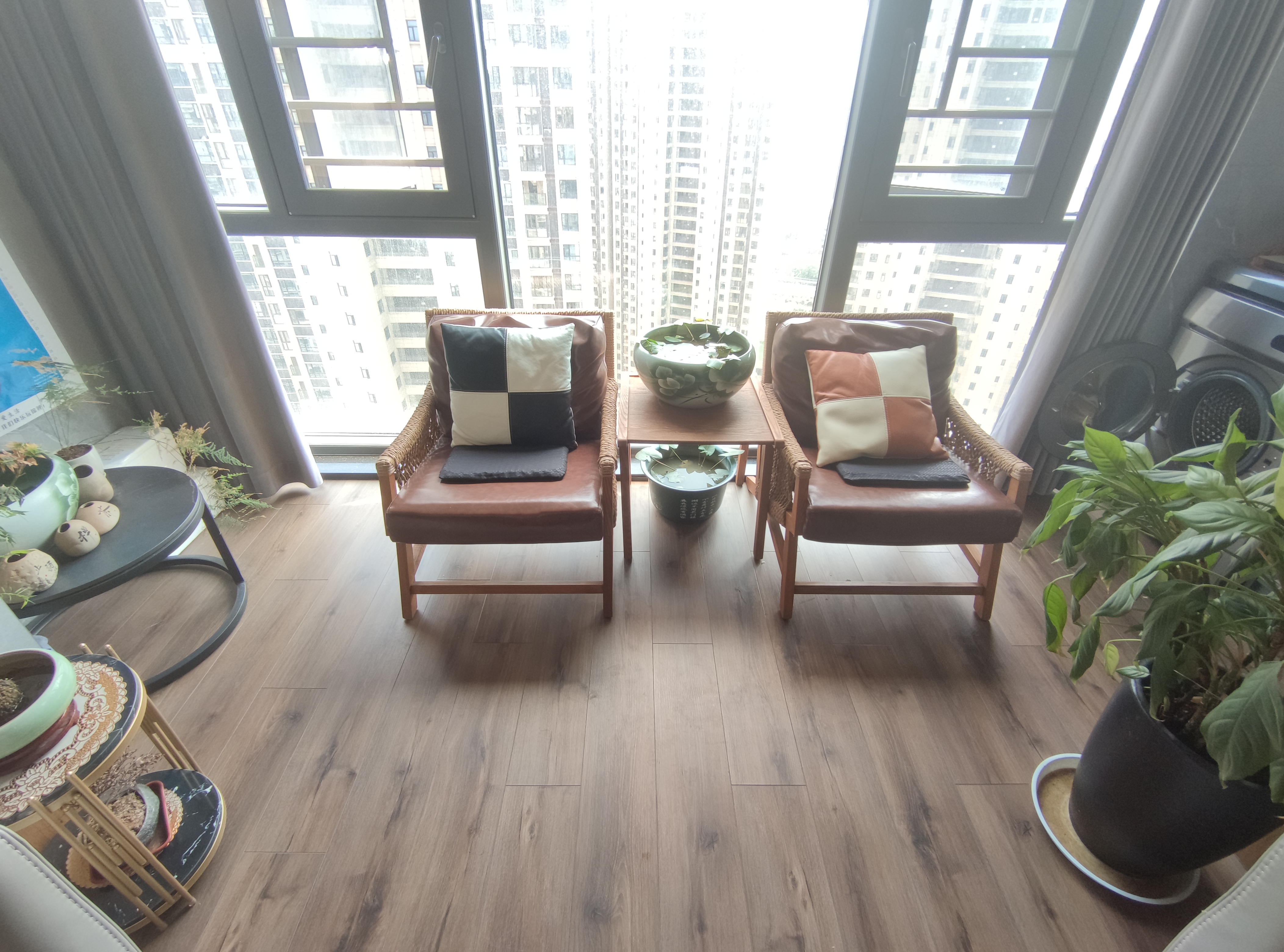 御湖世家.精装三房.中间楼层.看房方便