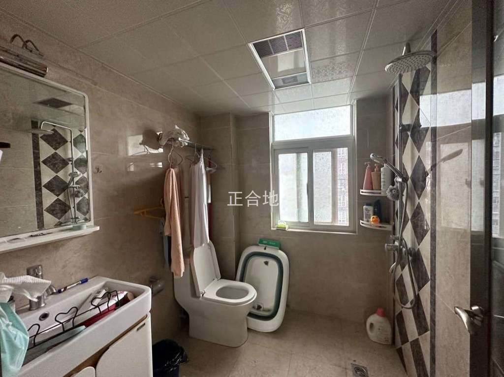 5000买城南精装好楼层！享受5分.钟生活圈！