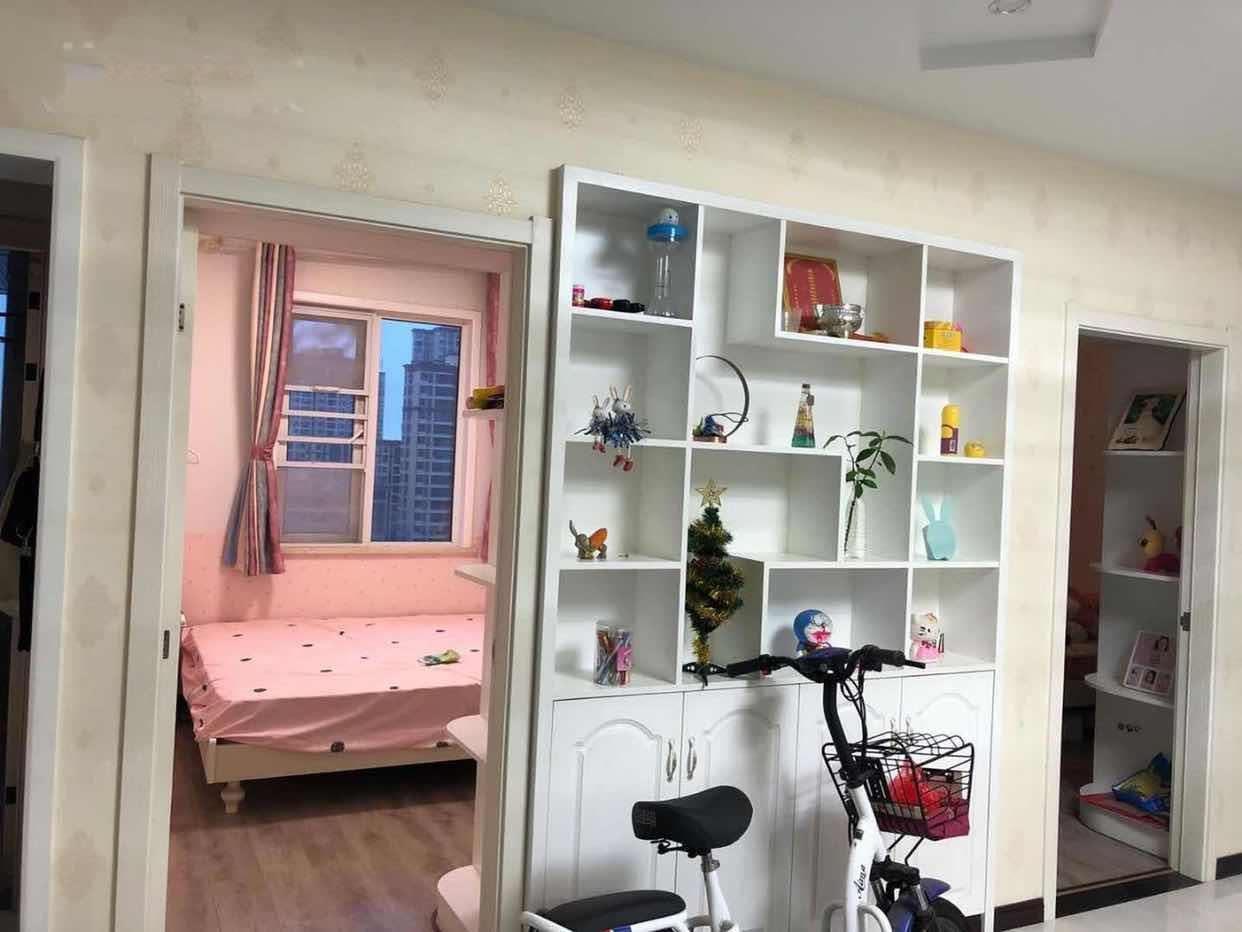 精装修现代森林国际城新二中二小85万拎包入住看房方便