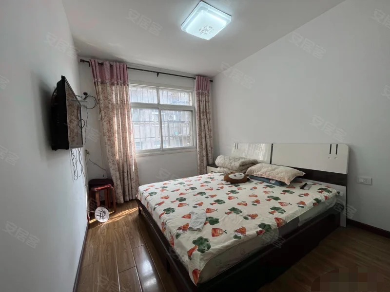 捡漏，城南，武商附近，金诚花园，精装三房，3700单价