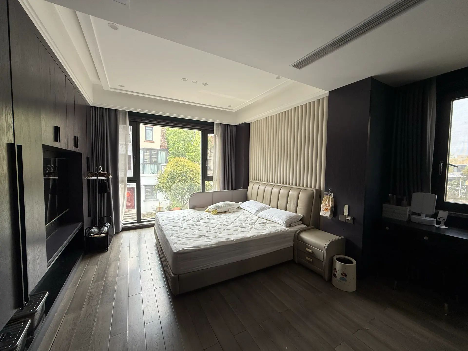 降价30万，亏本出，御江湾，精装别墅，成色新，证满二