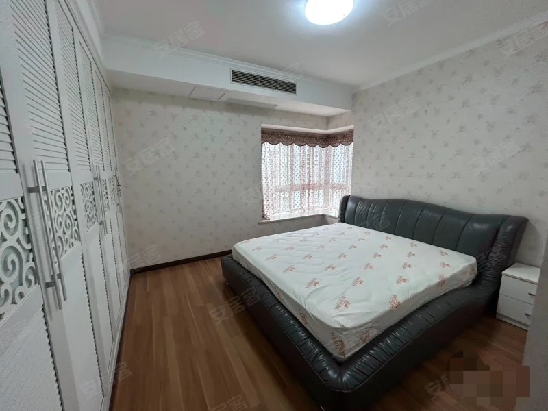 332，城南，汉江景苑，精装四房，单价4900，电梯小高层，老证，元泰三中