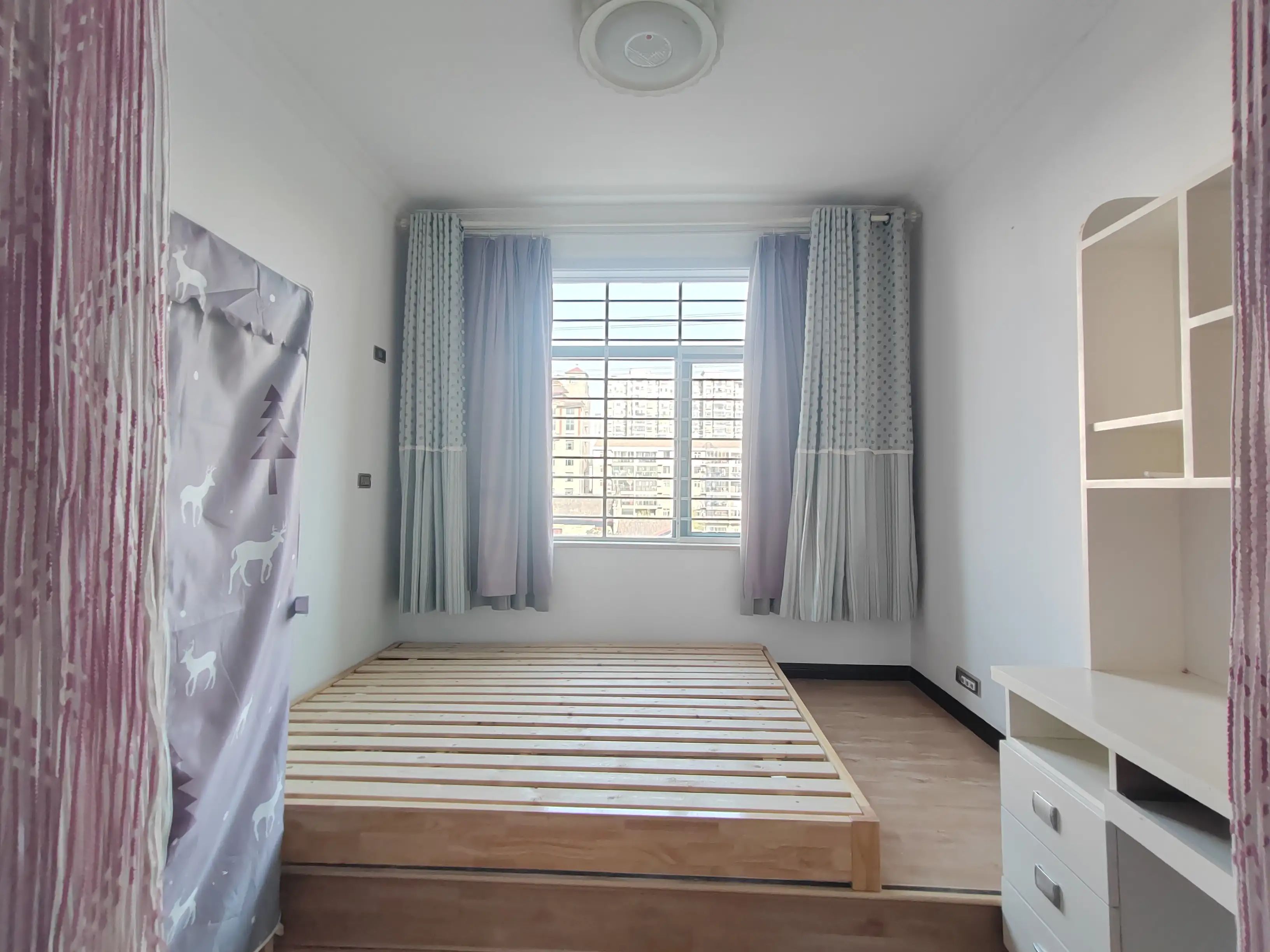 捡漏，城南，新城一号，单价4200，证满二，精装三房，亏本出售