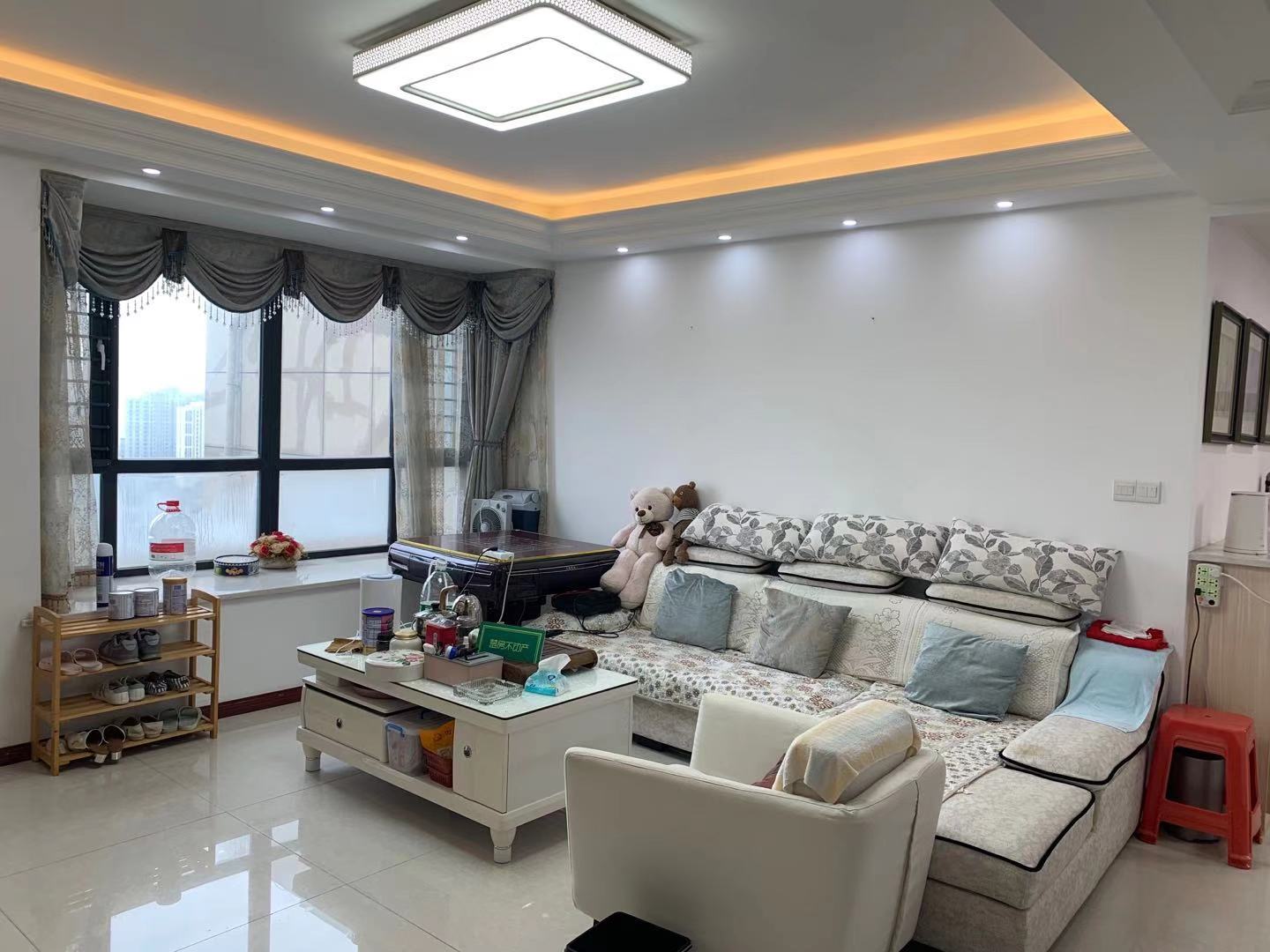 元泰未来城精装大三房带中央空调看房方便拎包入住价格美丽