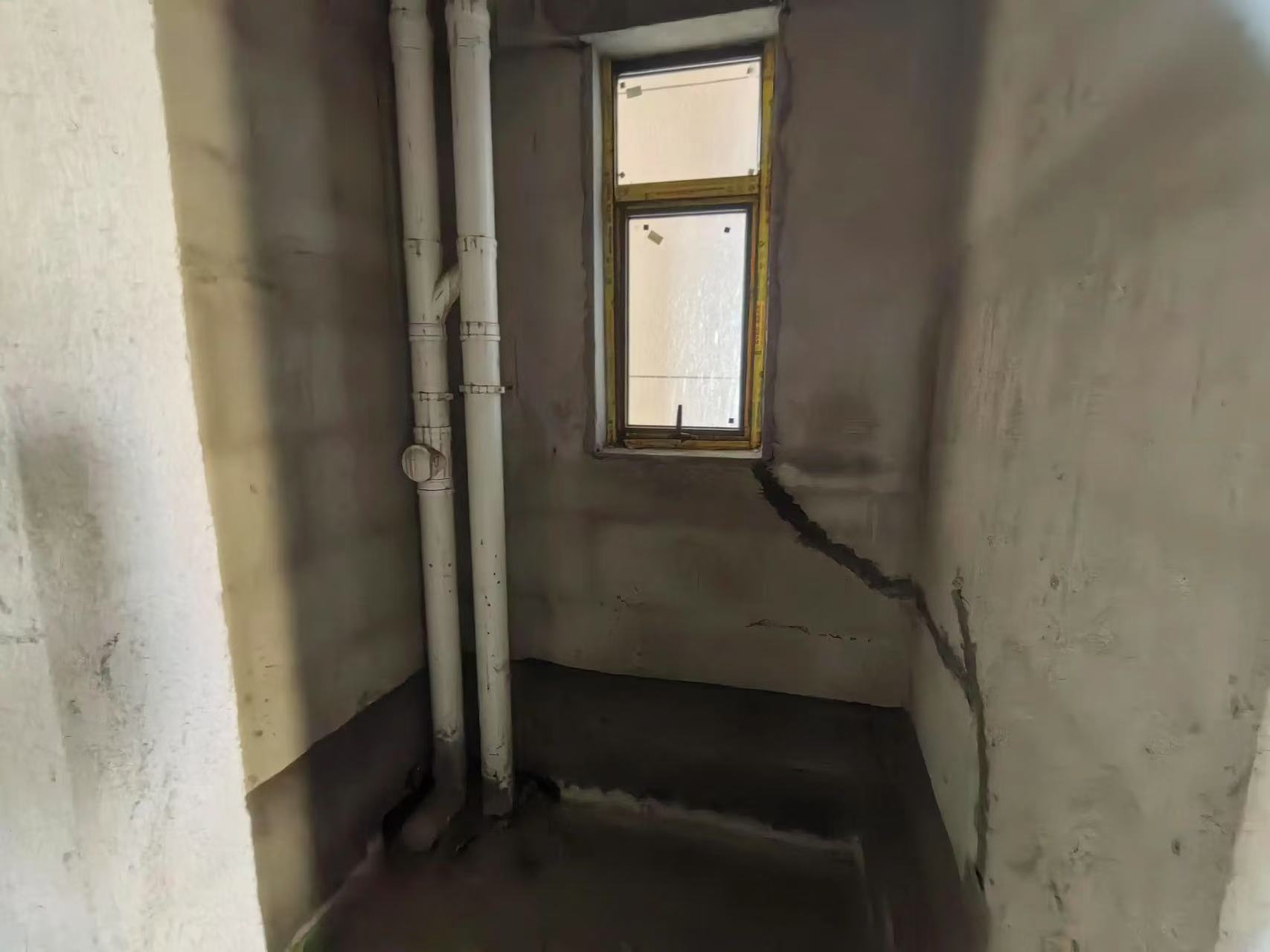 捡漏，城南，元泰未来城C区，单价3700毛坯，好楼层，诚心出售