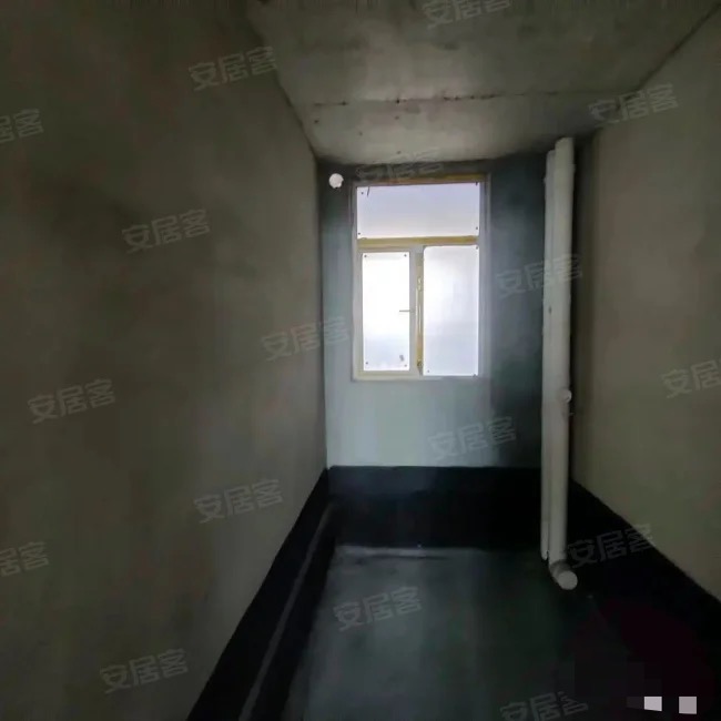 捡漏，城南，沔阳清华园，单价5500，毛坯3房2卫，满二，采光视野好，