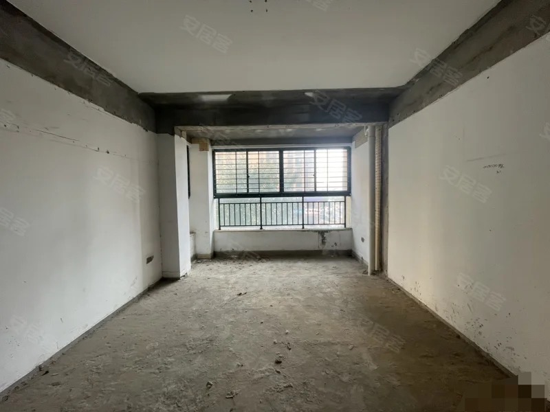 速度捡漏，房东亏本出售。新城一号，单价4688元，满五， 证满二，