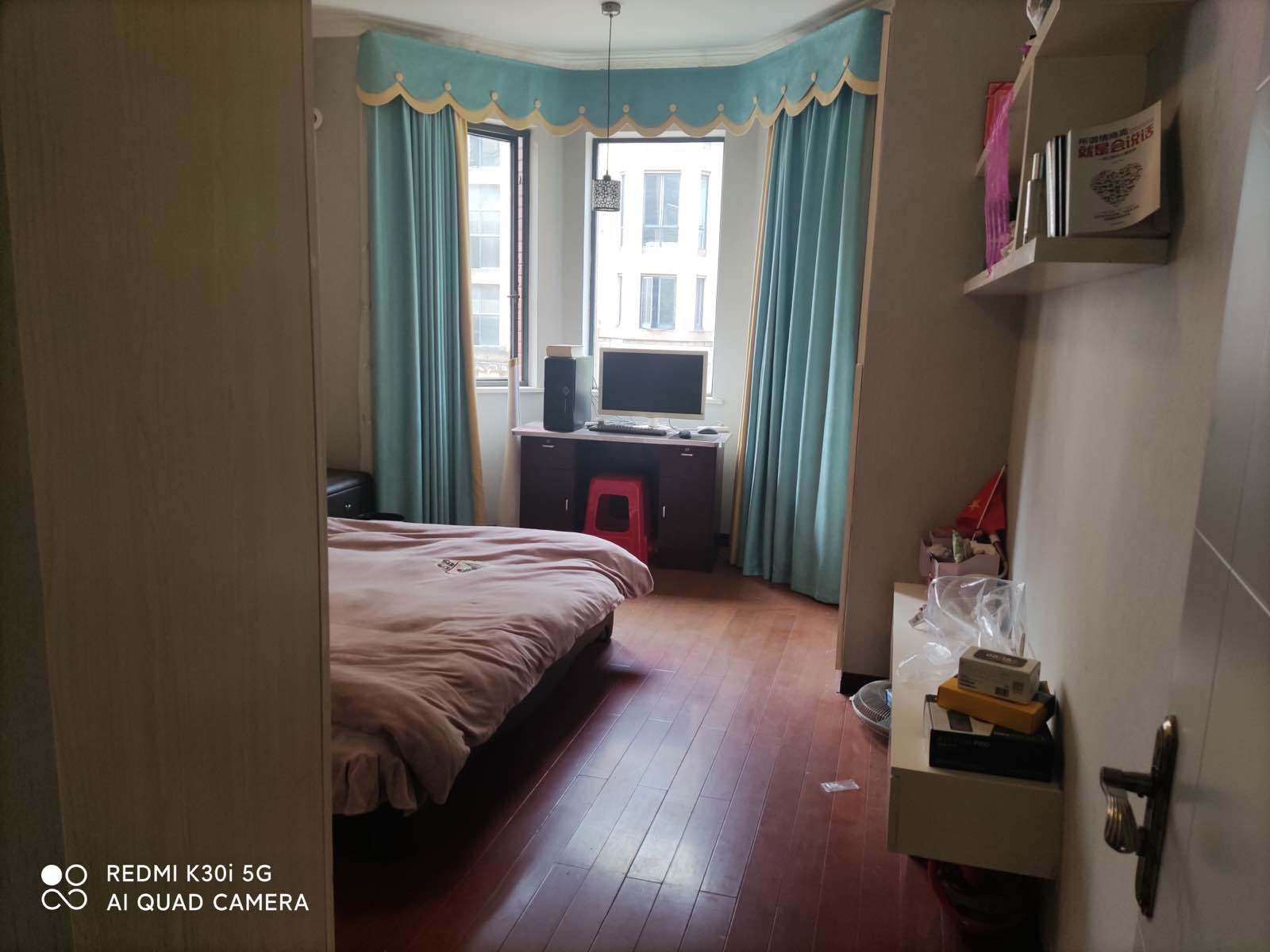 绿地华庭满二步梯好楼层精装两房拎包入住