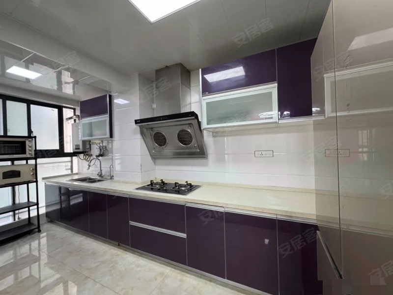 捡漏，城南，福星城，精装三房两卫，家具家电全送，证满二，房东急卖，看中可谈